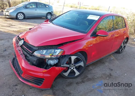 2015 Volkswagen Golf Gti 2.0T Autobahn W/Performance Package 4-Door z USA, uszkodzony, nr VIN 3VW547AU0FM104043